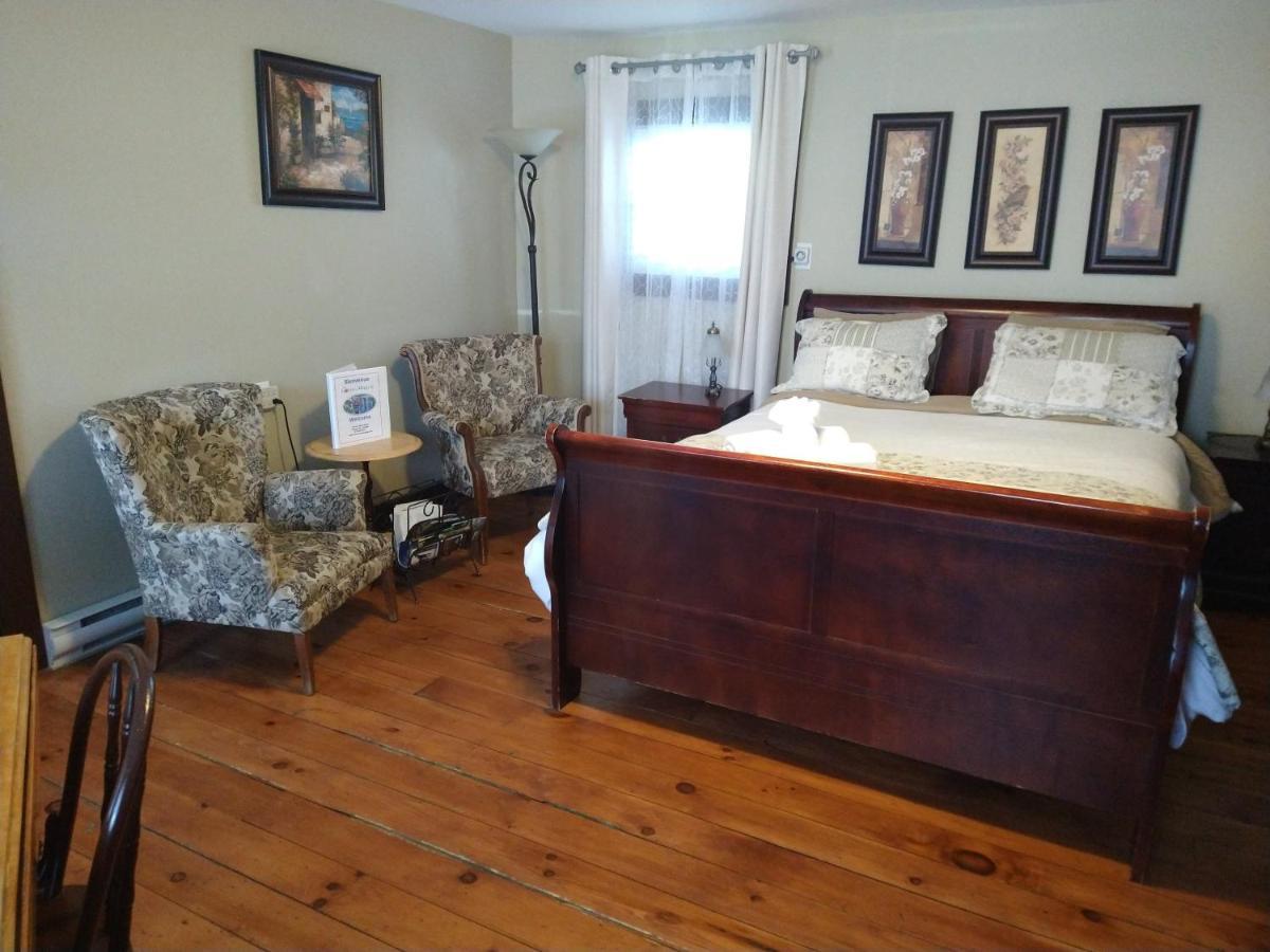Bed and Breakfast Au Coeur De Мейгог Экстерьер фото