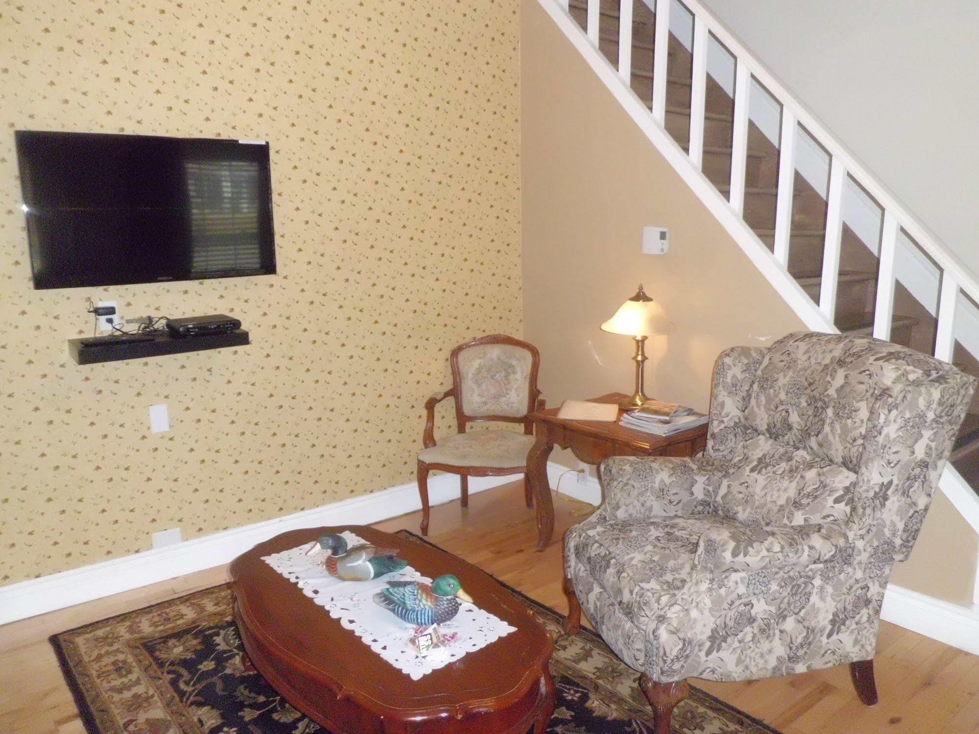 Bed and Breakfast Au Coeur De Мейгог Экстерьер фото
