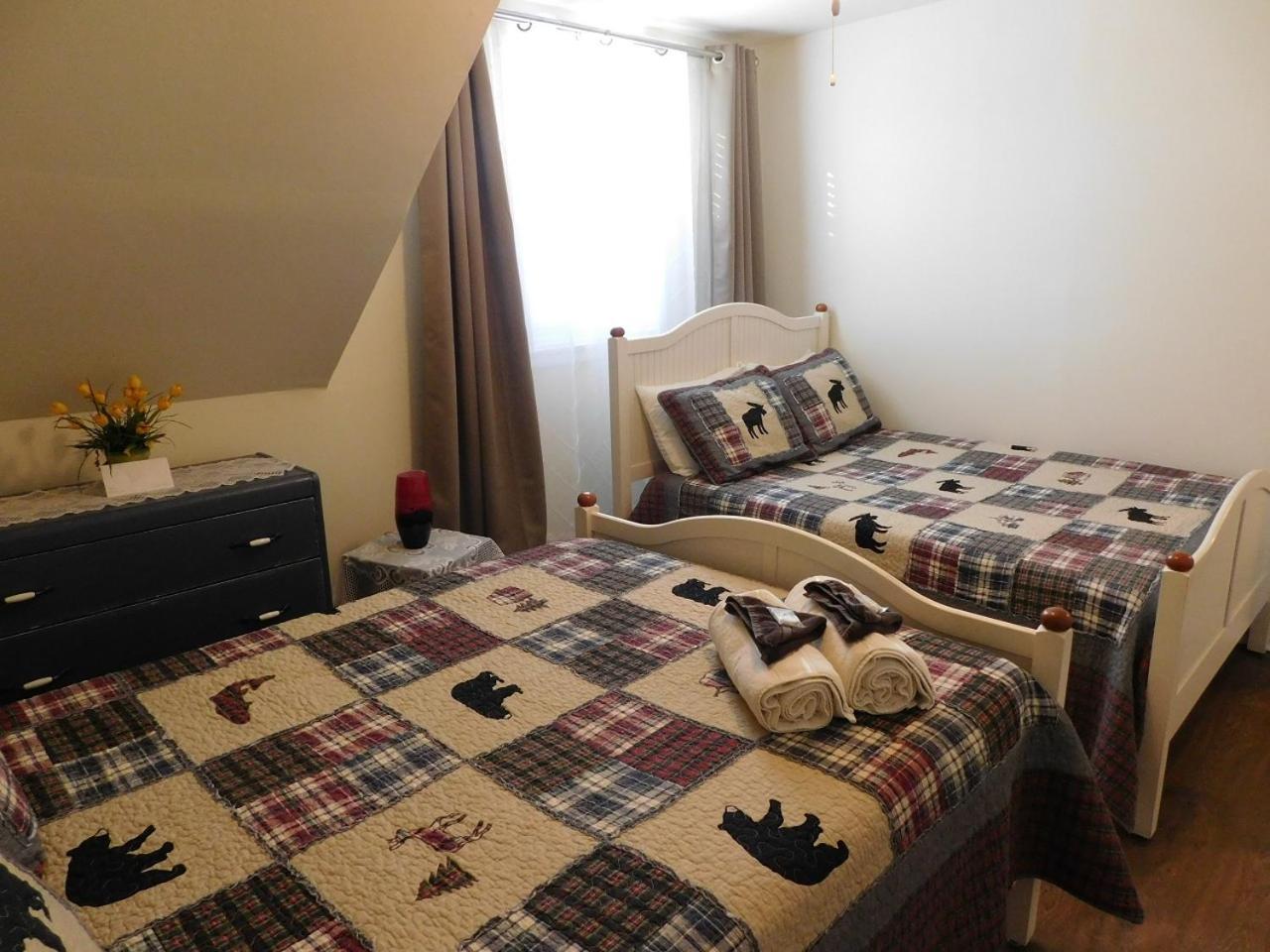 Bed and Breakfast Au Coeur De Мейгог Экстерьер фото